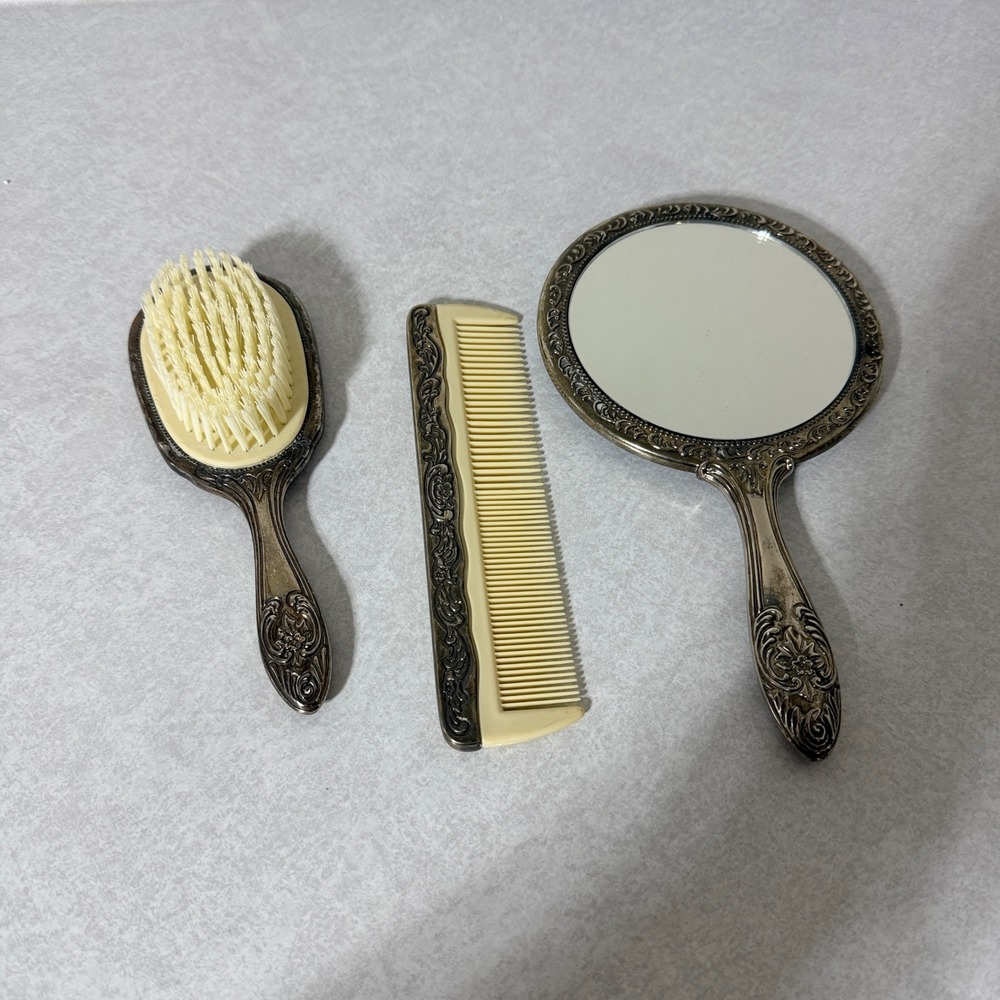 Vintage Silver Tone 3 Piece‎ Vanity Set Floral Embossed Mirror Brush Comb Set